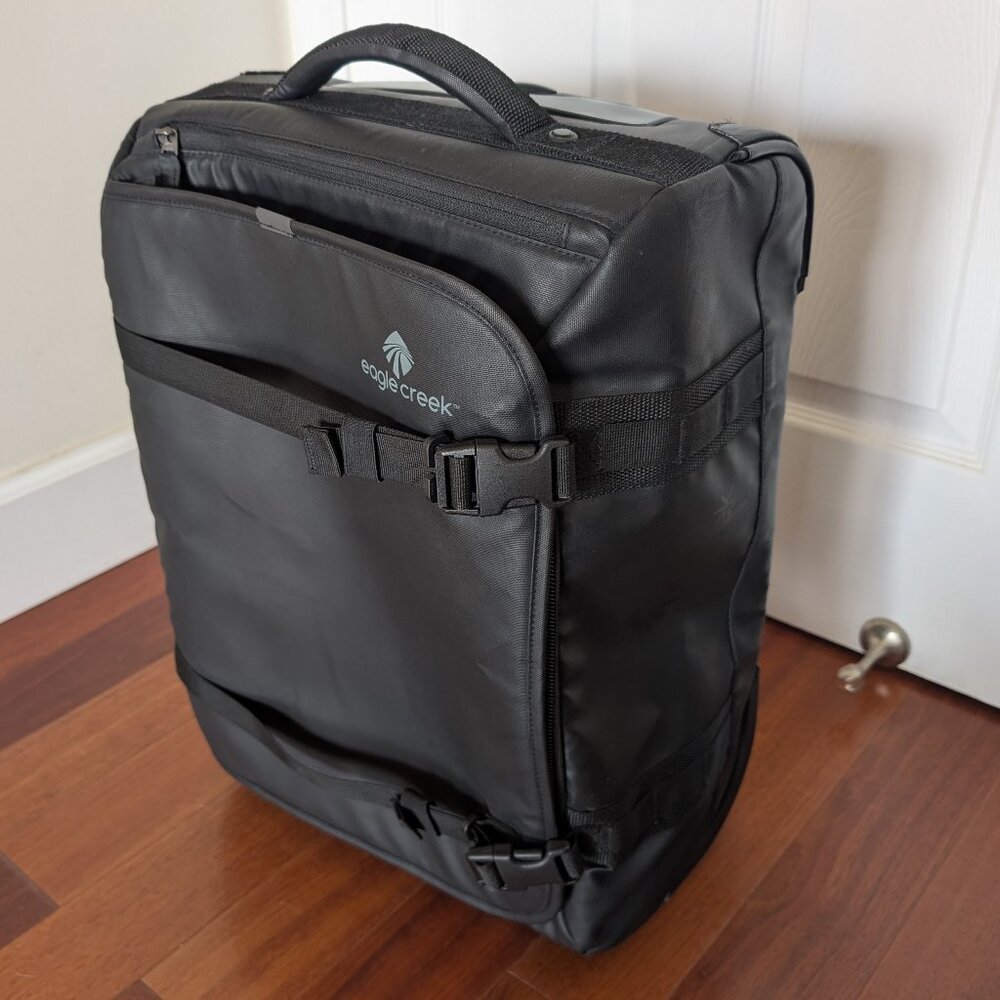Eagle Creek Flatbed Carry-On Rollaboard 20" Wheeled Duffel, 38L
